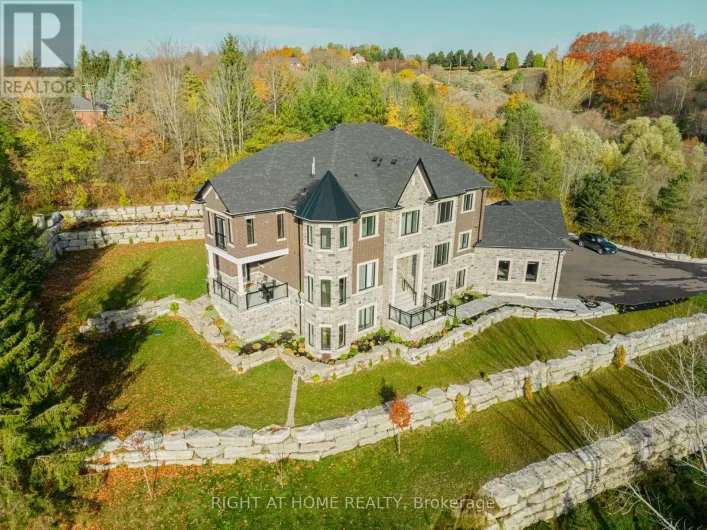 16158 MOUNT PLEASANT ROAD, Caledon