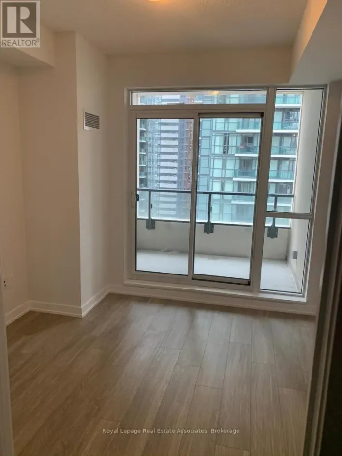 1617 - 4055 PARKSIDE VILLAGE DRIVE, Mississauga