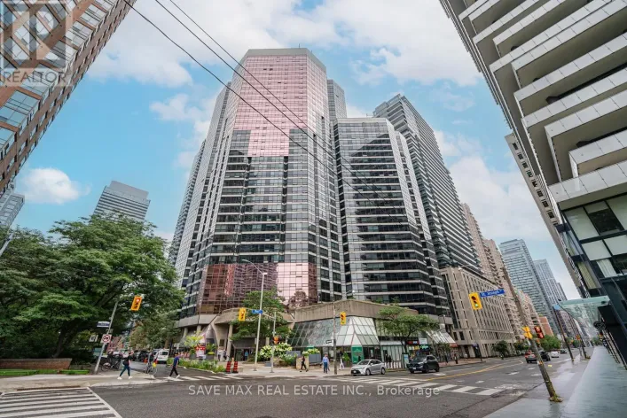 1618 - 1001 BAY STREET, Toronto