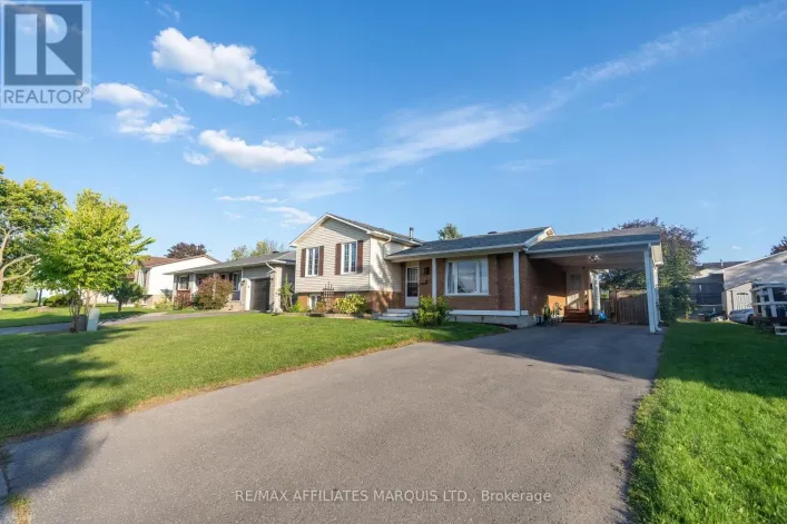 1619 FIRST STREET E, Cornwall