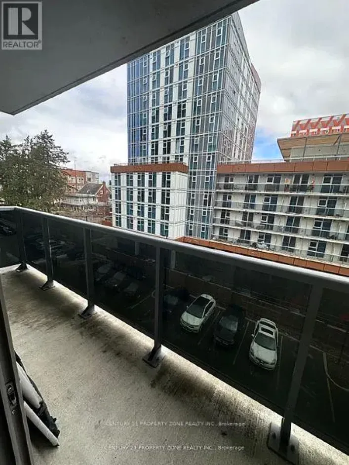 162 - 258A SUNVIEW STREET, Waterloo