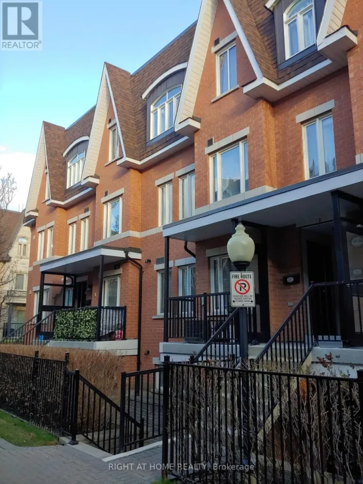 162 - 310 JOHN STREET, Markham