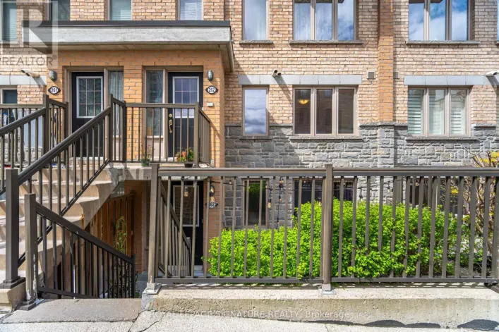 162 - 8 FOUNDRY AVENUE, Toronto