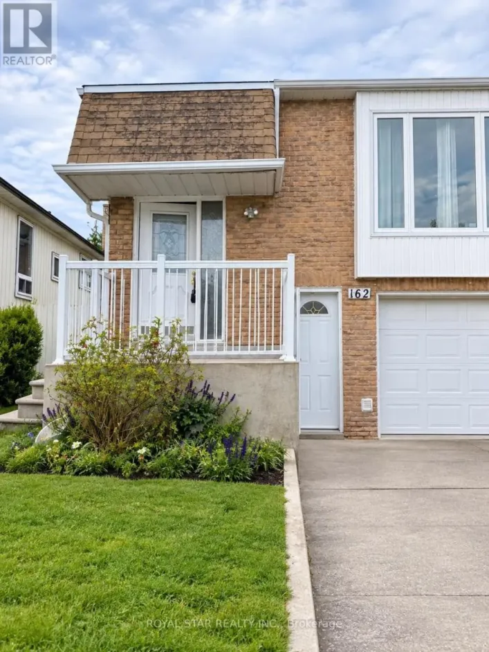 162 BEECH ST MAIN FLOOR STREET, Brampton