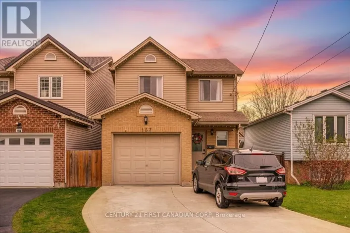 162 CHESLEY AVENUE, London East