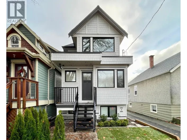 162 E 43RD AVENUE, Vancouver