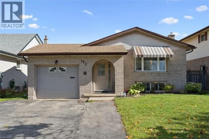 162 THE COUNTRY Way, Kitchener