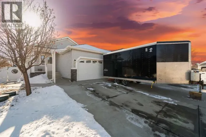 162 West Creek Bay, Chestermere