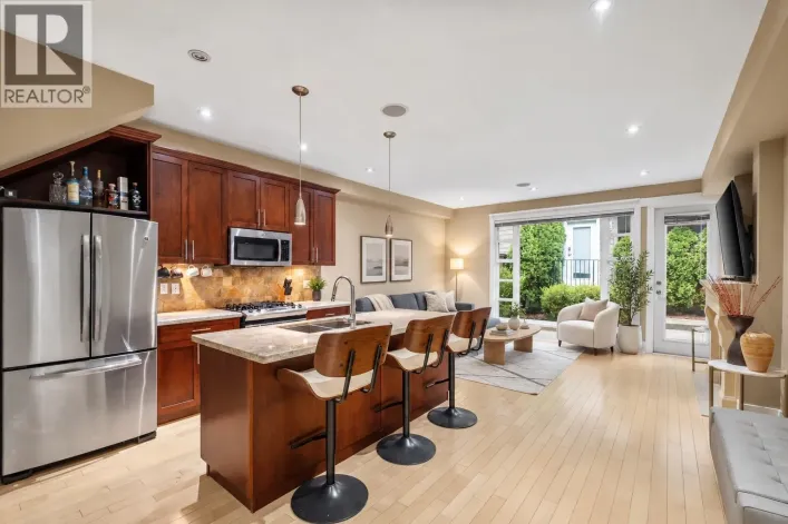 1620 ST. ANDREWS AVENUE, North Vancouver