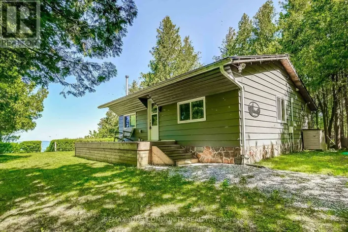 House for sale: 1623 CHIEF JOSEPH SNAKE ROAD, Georgina Islands