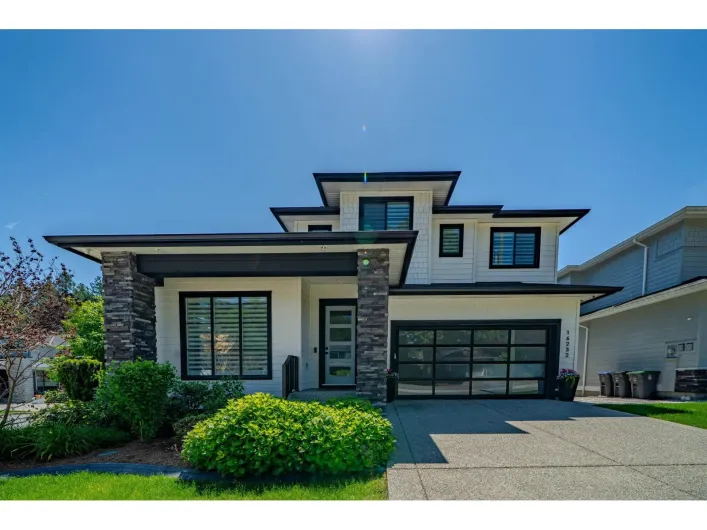16232 10 AVENUE, Surrey