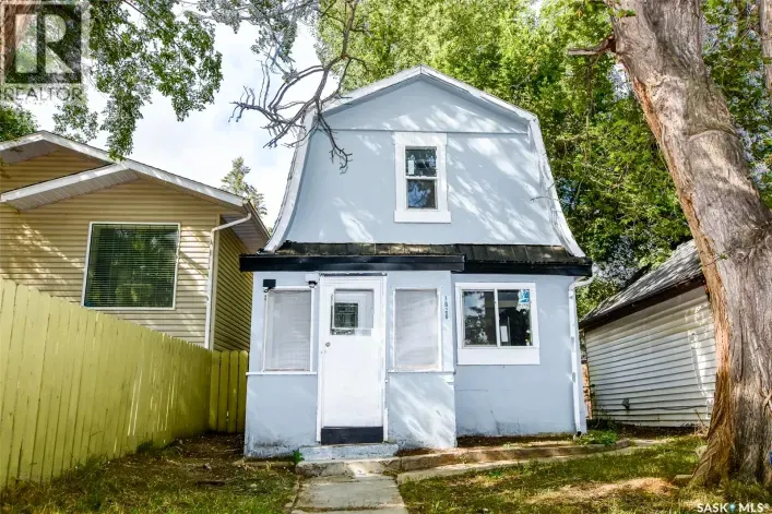 House for sale: 1626 19th STREET W, Saskatoon