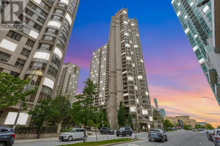 1626 - 3888 DUKE OF YORK BOULEVARD, Mississauga