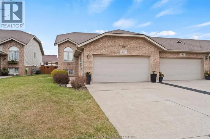 163 ANTONIO COURT, Leamington