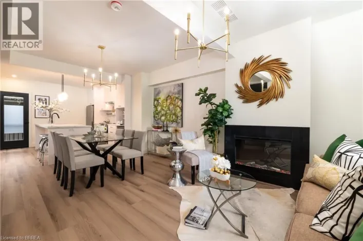 Row / Townhouse for rent: 163 GRAND RIVER Avenue Unit# 2, Brantford
