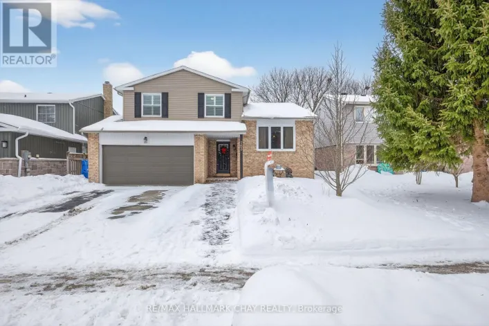 163 HURON HEIGHTS DRIVE, Newmarket