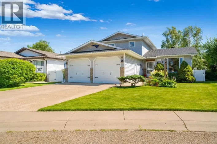 1630 31 Street SE, Medicine Hat