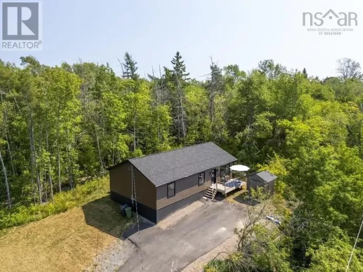 1631 Beaver Bank Road, Beaver Bank