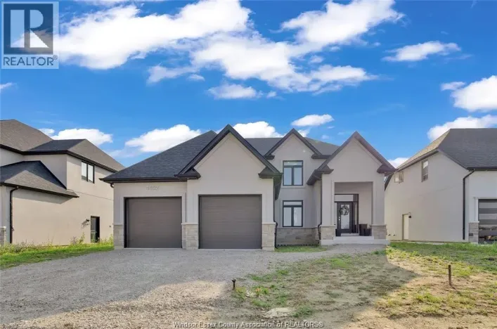 1632 BOWLER, Windsor