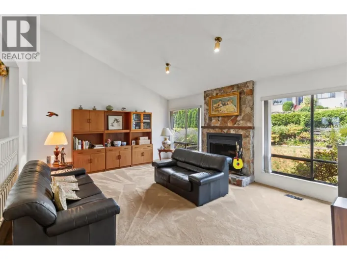 1632 NANAIMO STREET, New Westminster