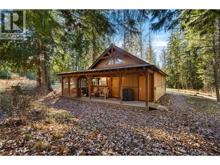 16321 Woolgar Road Unit# 10, Crawford Bay