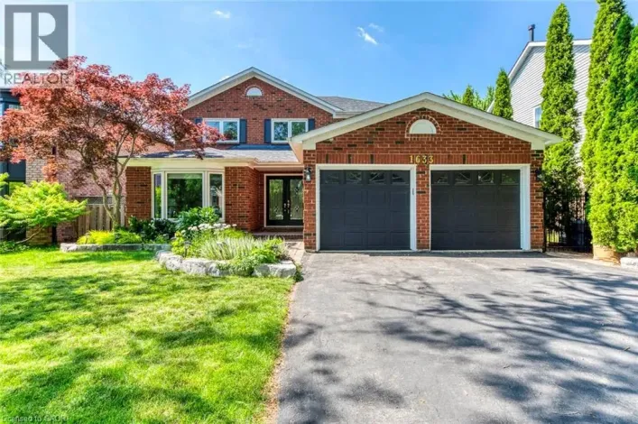 1633 GREENBRIAR Drive, Oakville
