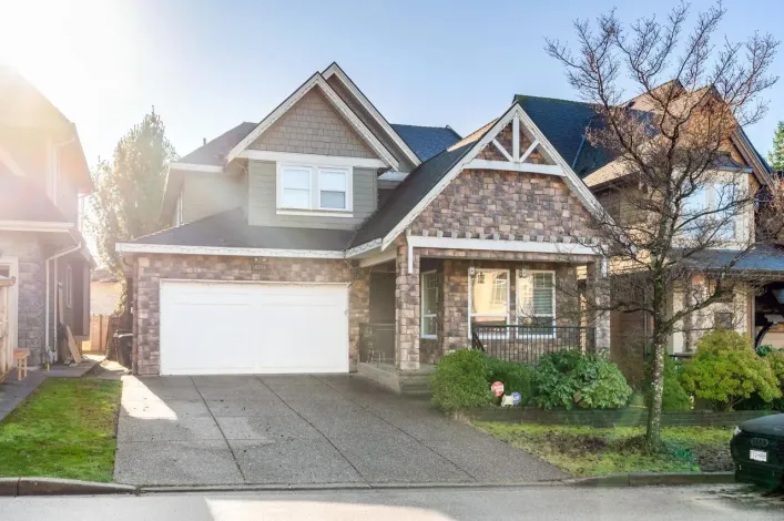 16334 25 AVENUE, Surrey