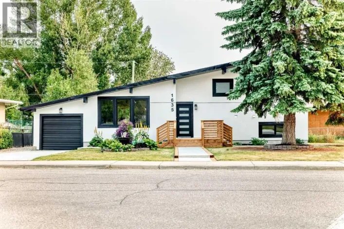 1635 32 Avenue NW, Calgary