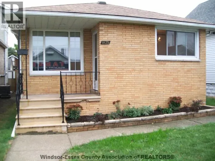 1635 ELSMERE, Windsor