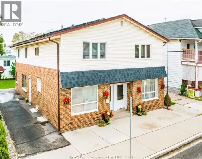 1637 Drouillard Unit# Main, Windsor