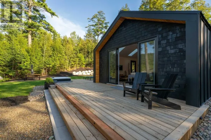 1639 Myra Road, Porters Lake