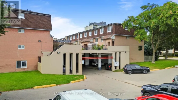 164 - 2170 BROMSGROVE ROAD, Mississauga