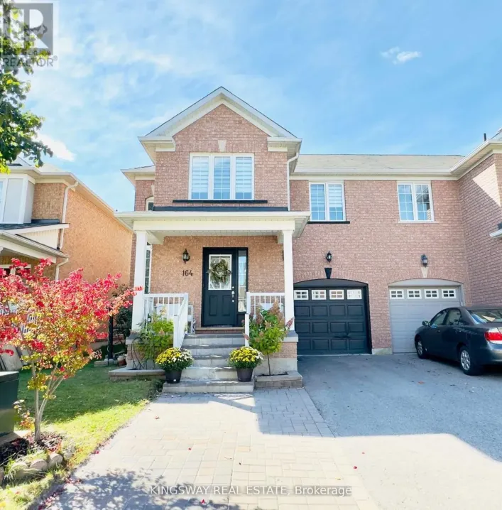 164 GAIL PARKS CRESCENT, Newmarket
