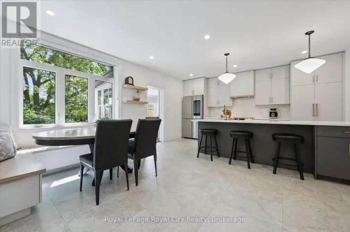164 KING STREET, Guelph