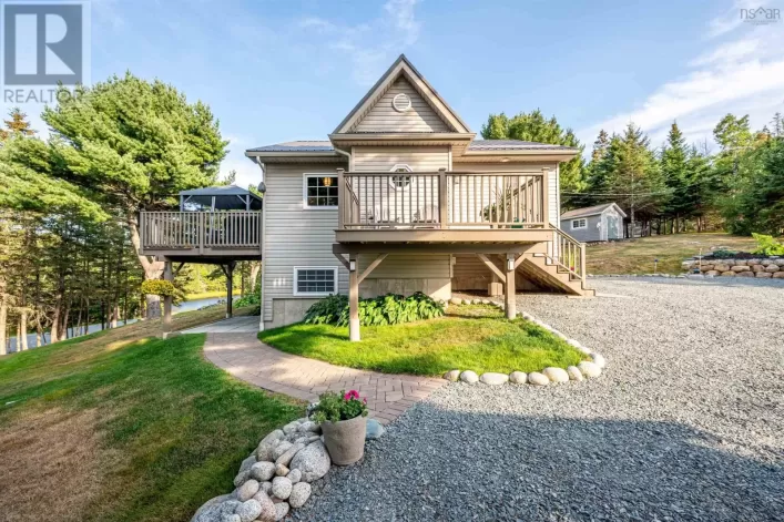 1641 Italy Cross Road, Petite RiviAre