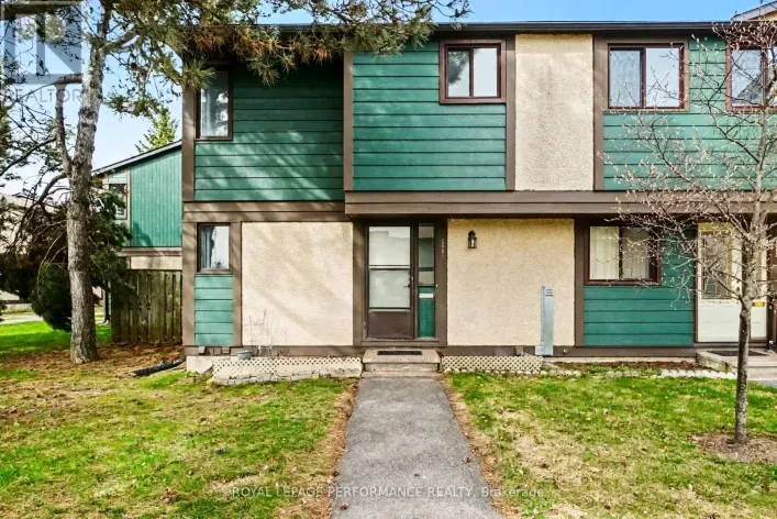 Row / Townhouse for sale: 1641 MEADOWBROOK ROAD, Ottawa
