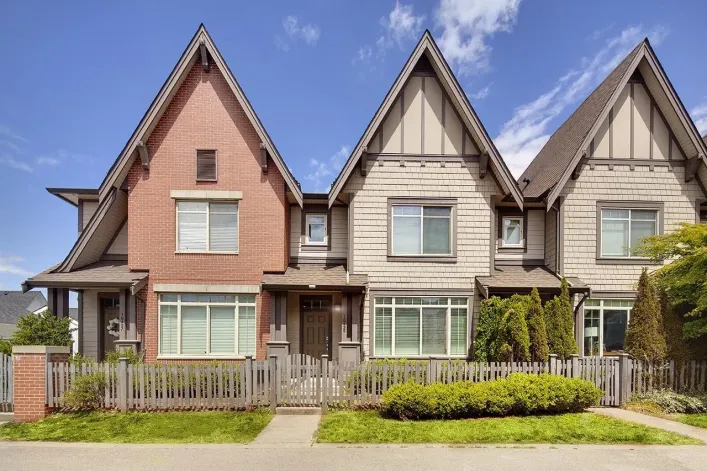 16439 24 AVENUE, Surrey