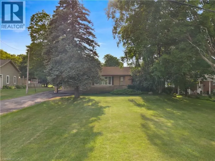 House for sale: 1645 KING Street N, St. Jacobs