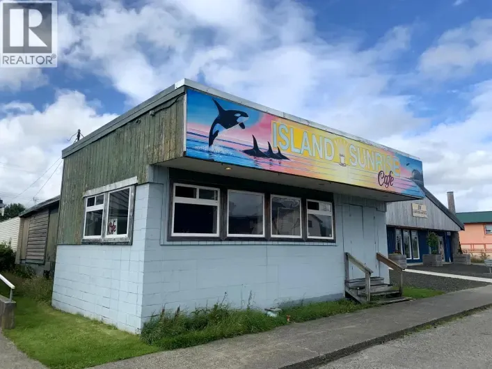 1645 MAIN STREET, Masset