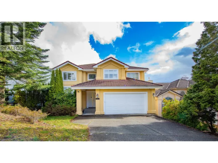 1645 PINETREE WAY, Coquitlam