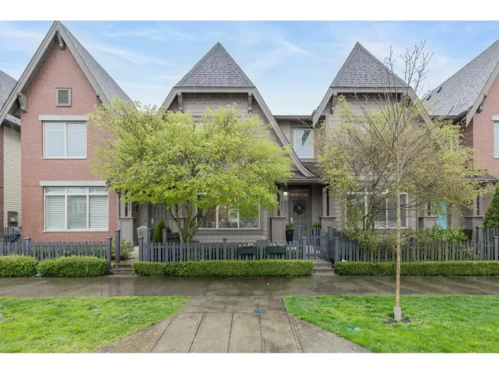 16454 25 AVENUE, Surrey