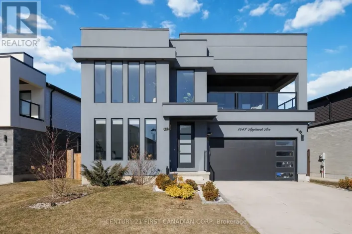 1647 APPLEROCK AVENUE, London North