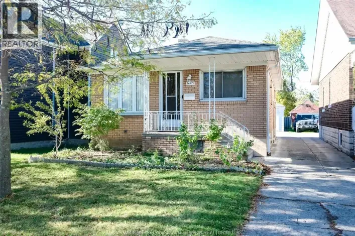 1647 BENJAMIN, Windsor