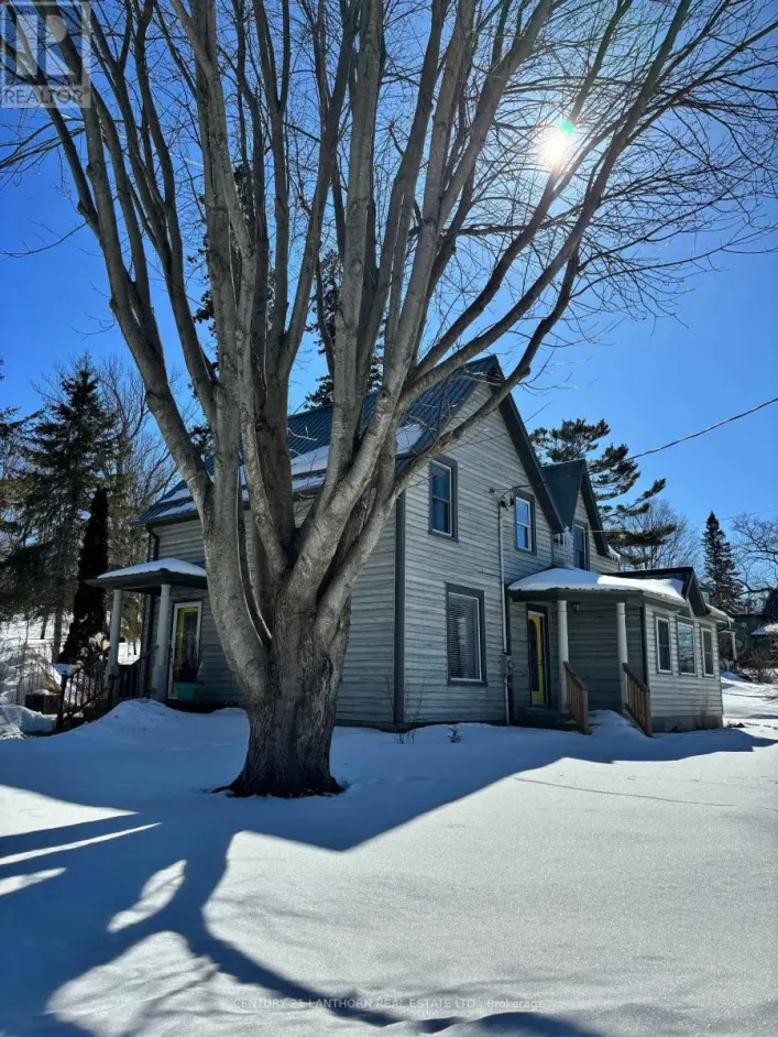 1647 COUNTY 10 ROAD, Prince Edward County