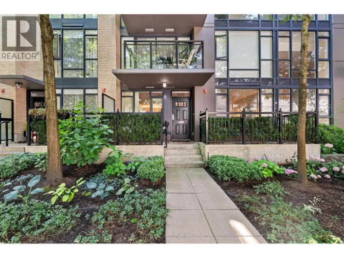 1648 W 7TH AVENUE, Vancouver