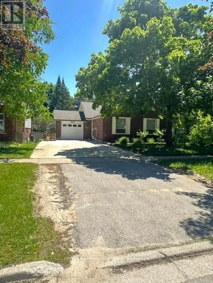 165 BECHTEL STREET W, Kitchener