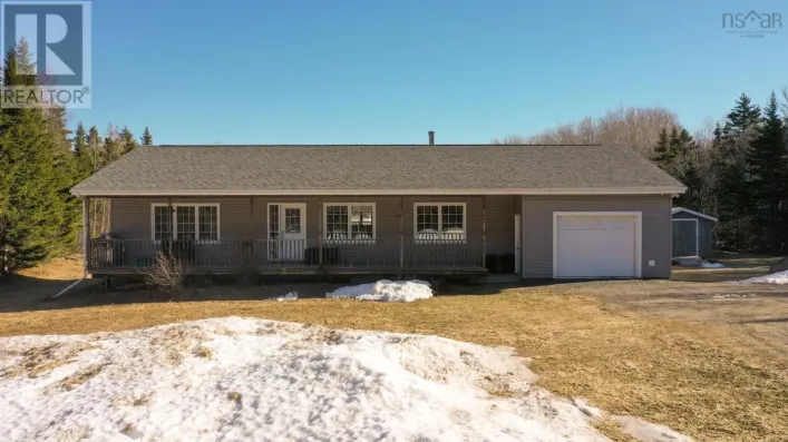 165 Canaan Mountain Road, Canaan