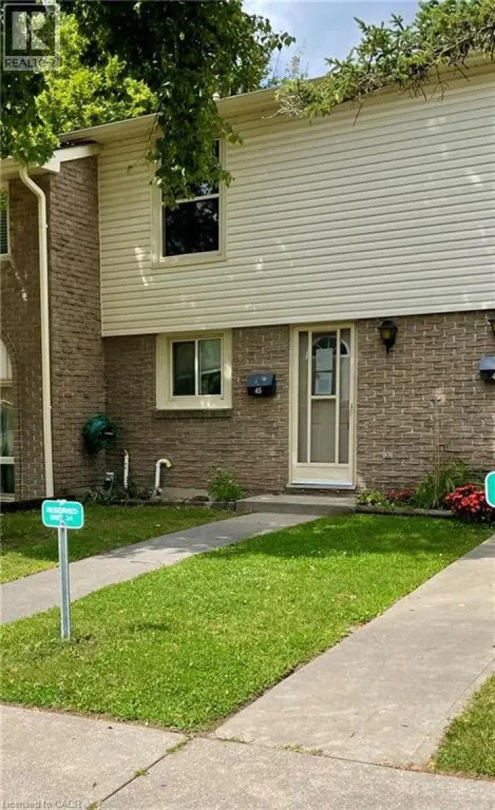 165 GREEN VALLEY Drive Unit# 45, Kitchener