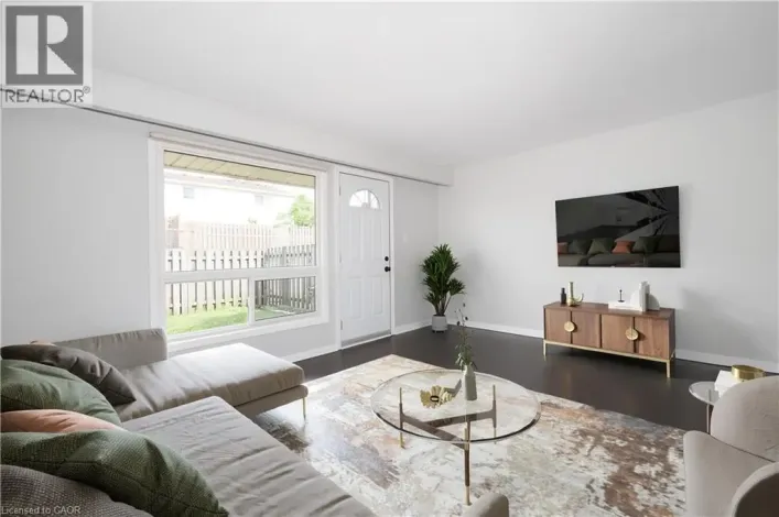 165 GREEN VALLEY Drive Unit# 69, Kitchener