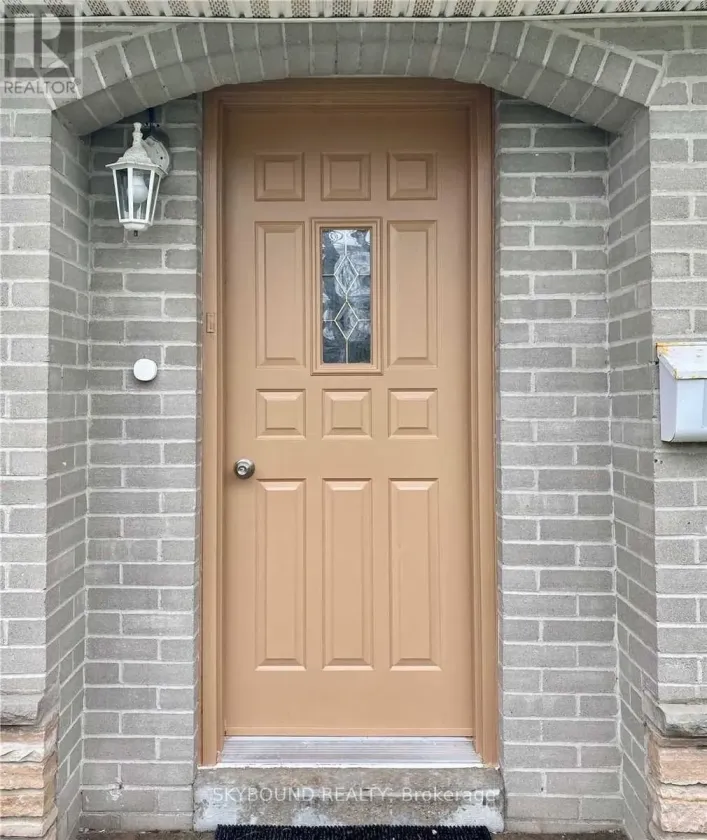 165 ORCHARD HEIGHTS BOULEVARD, Aurora